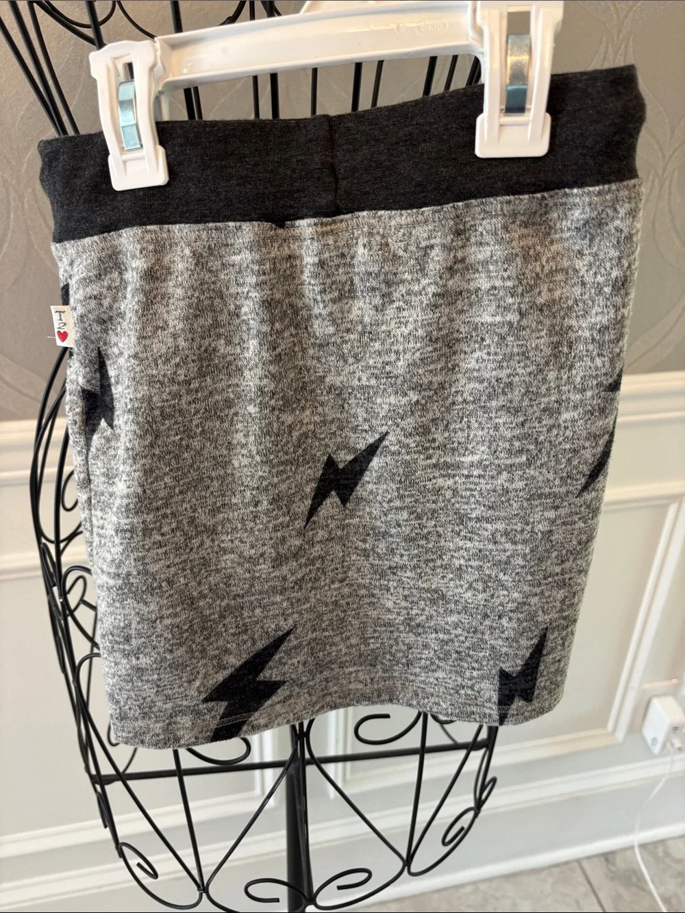 T2 Love Gray Knit Skirt with Black Lightning Motif